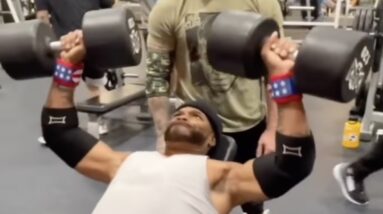 Check Out Rapper Method Man Cruising Through 120-Pound Incline Dumbbell Presses for 10 Reps