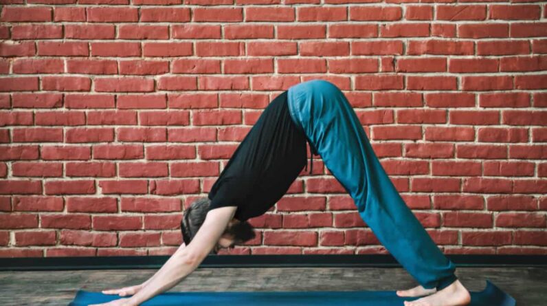 10 Yoga Poses to Increase Spine Mobility