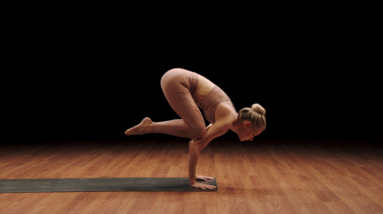 How to Do Crow Pose in Yoga (Kakasana)