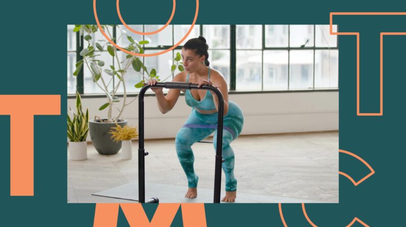 The Quick Lower-Body Barre Workout That’s Challenging No Matter Your Fitness Level