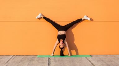 The ‘Handstand Challenge’ Is Actually a Great Workout—Here’s How to Modify It