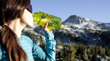 A Water Bottle Purse Is One of Oprah’s Favorite Things—And It Could Help Boost Your Hikes and Walks