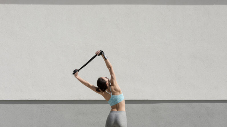 This Accessory Turns Any Outdoor Space Into a Gym—and You Probably Already Have It