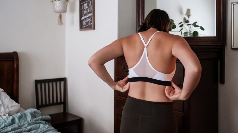 Your Sports Bra Could Be Making It Harder To Work Out—Here’s How to Choose One That Fits