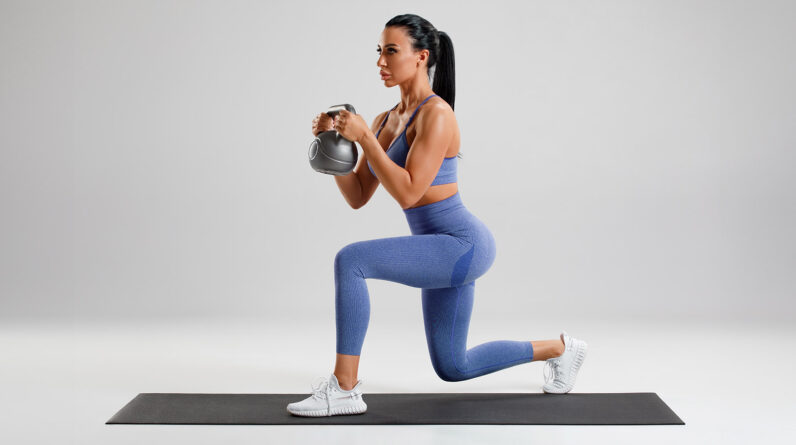 9 best kettlebell exercises to build abs and strengthen core muscle