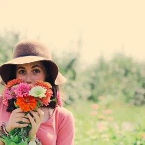 15 Secrets of Happy People to Adopt in Your Own Life