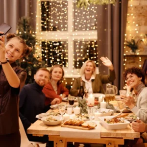 7 Helpful Ways You Can Deal With Family Drama During the Holidays