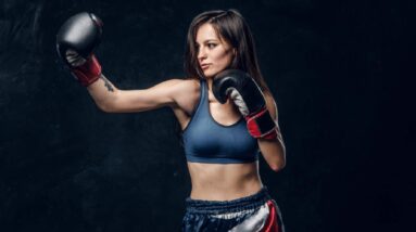 Kickboxing to tone thighs: Do this exercise if you want to strengthen your legs