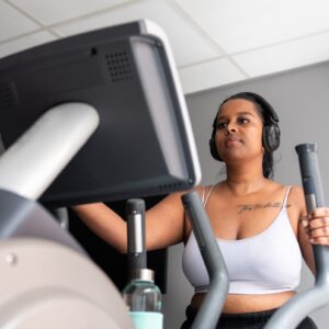 Arc Trainer vs. Elliptical: Which Cardio Machine Is Better for Your Fitness Goals?