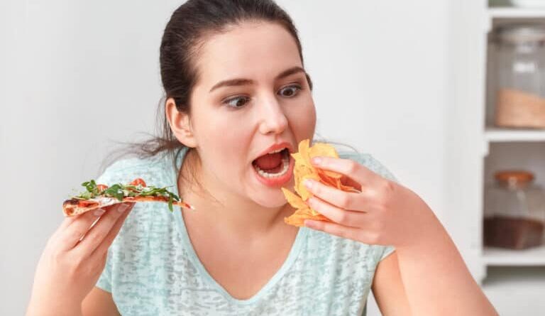 Mastering Mindful Munching: How to Stop Emotional Eating