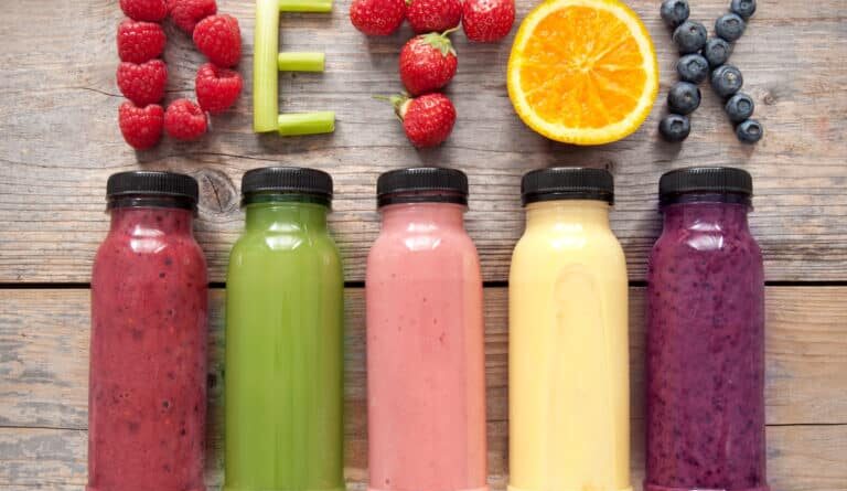 Refreshingly Light: Discover the Delight of 10 Low-Calorie Smoothies