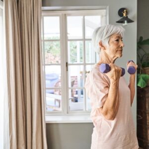 Muscle Loss May Increase Your Risk of Dementia, Research Suggests. Here’s How to Start a Strength-Training Routine