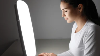 5 Awesome Benefits of Light Therapy Lamps & Can They Help Depression?