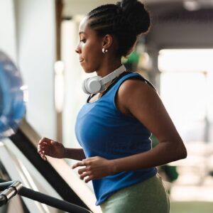 Strength Training vs. High-Intensity Cardio: Which Is Better for Your Overall Health and Fitness?