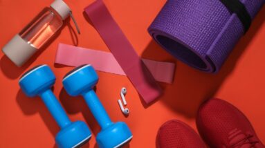 10 last-minute Valentine’s Day gift ideas for your fitness enthusiast partner