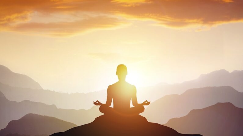 Why Yoga And Meditation Belong Together