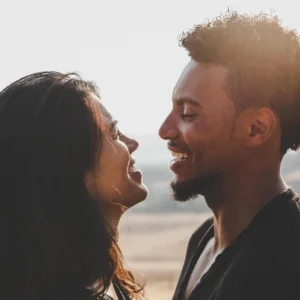 5 Sure Signs Your Relationship is Healthy & Happy