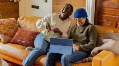6 Sweet Apps for Finding Friends & Making Connections