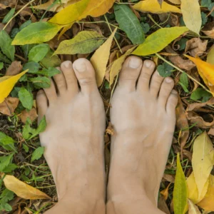What is Grounding? The 5 Helpful Tips & 8 Soothing Benefits