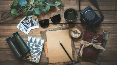 5 Introspective Winter Shadow Work Prompts: Embracing Stillness & Reflection