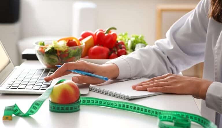 10 kg Weight Loss in 1 Month Diet Chart: Good or Bad?