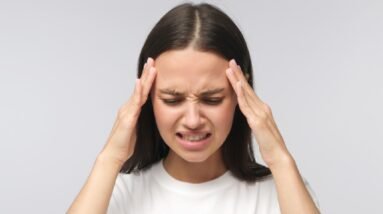 Neurologist explains why a poor diet shows up as fatigue and brain fog