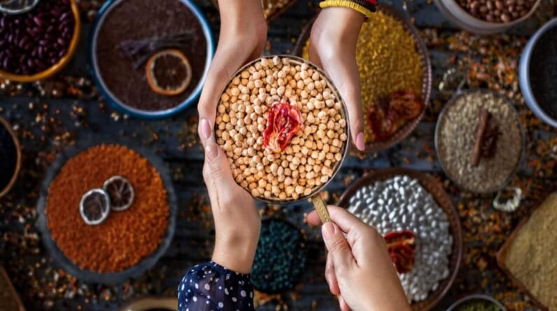 Chickpeas Benefits – Nutrition, Weight Loss & Recipes