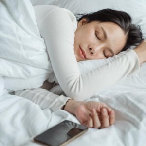 10 Ways to Help You Fall Back Asleep After Waking Up in the Night